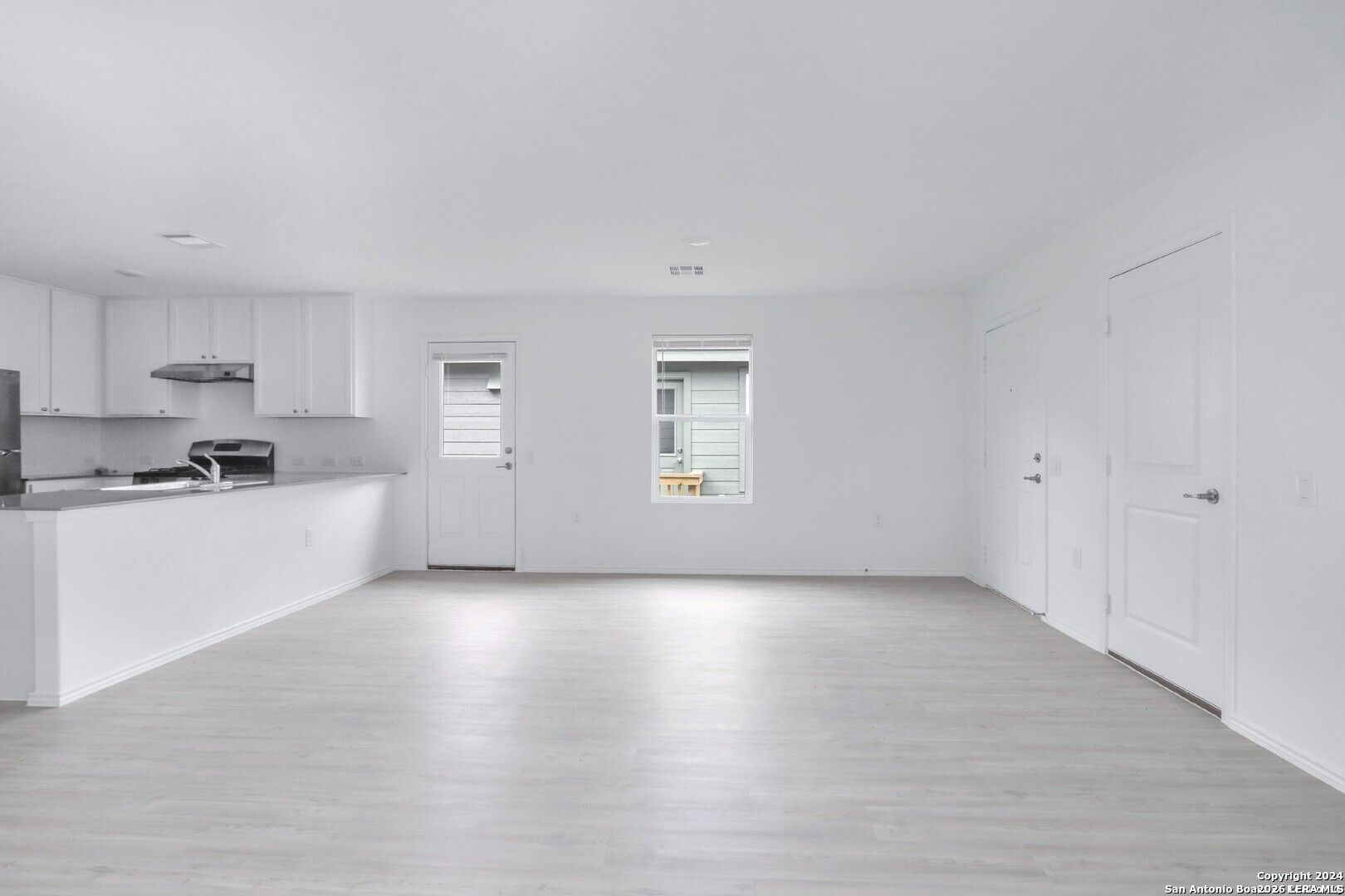 4442 Grassland Pass San Antonio TX 78222