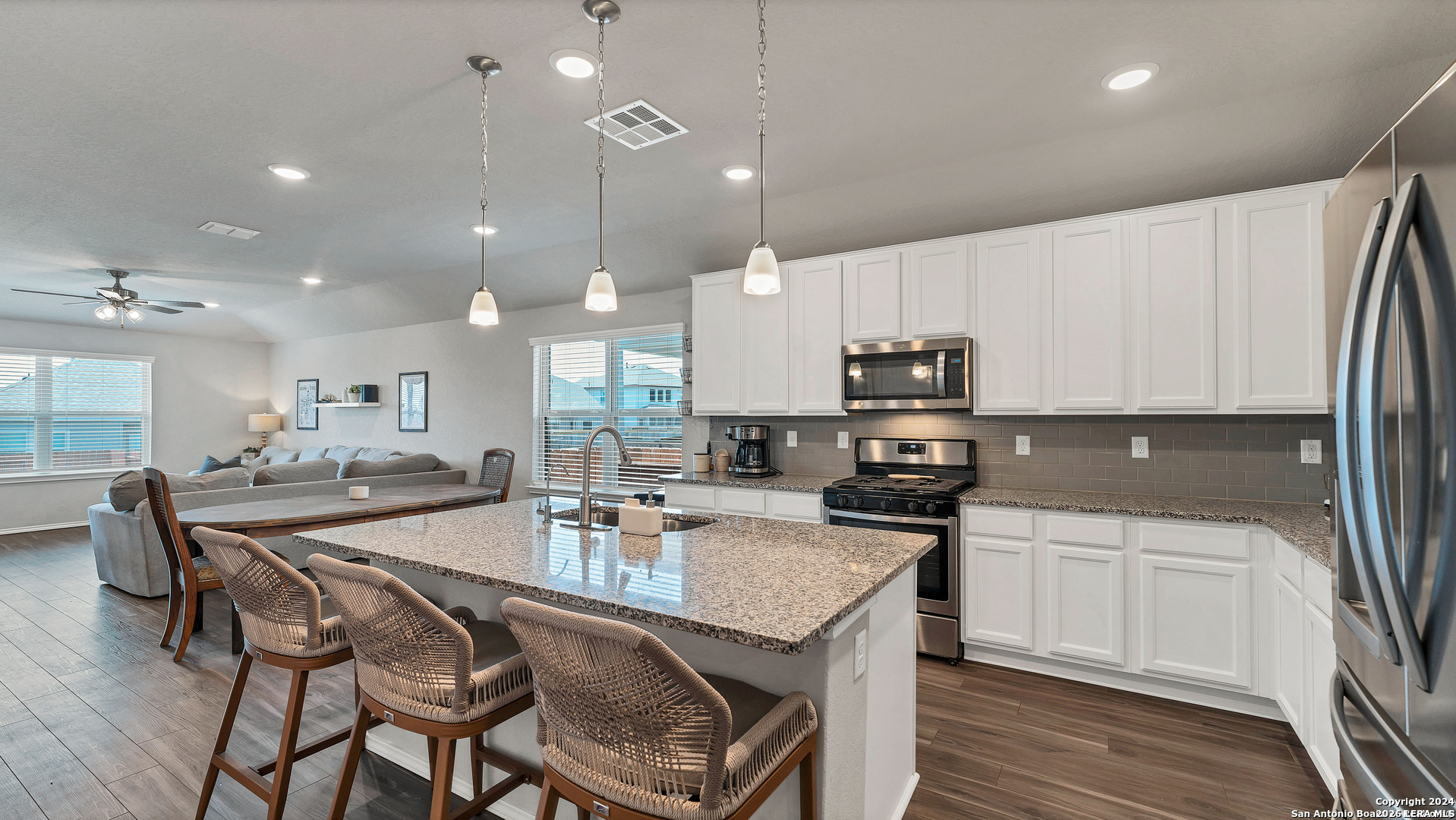 1711 Stone House New Braunfels TX 78132