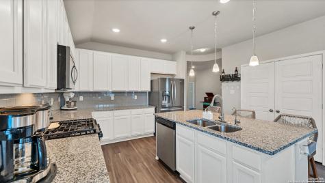 1711 Stone House New Braunfels TX 78132