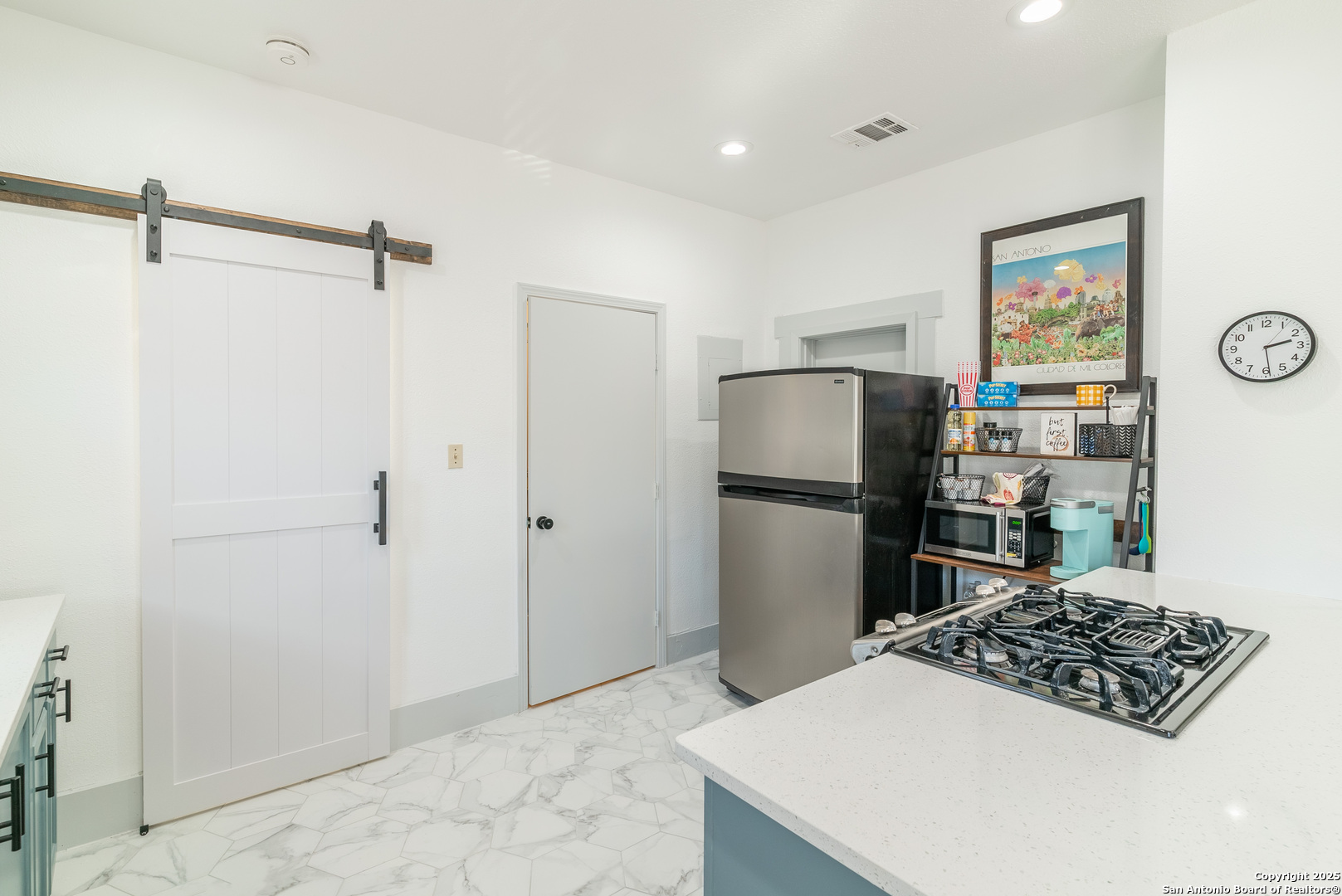475 E French Place San Antonio TX 78212