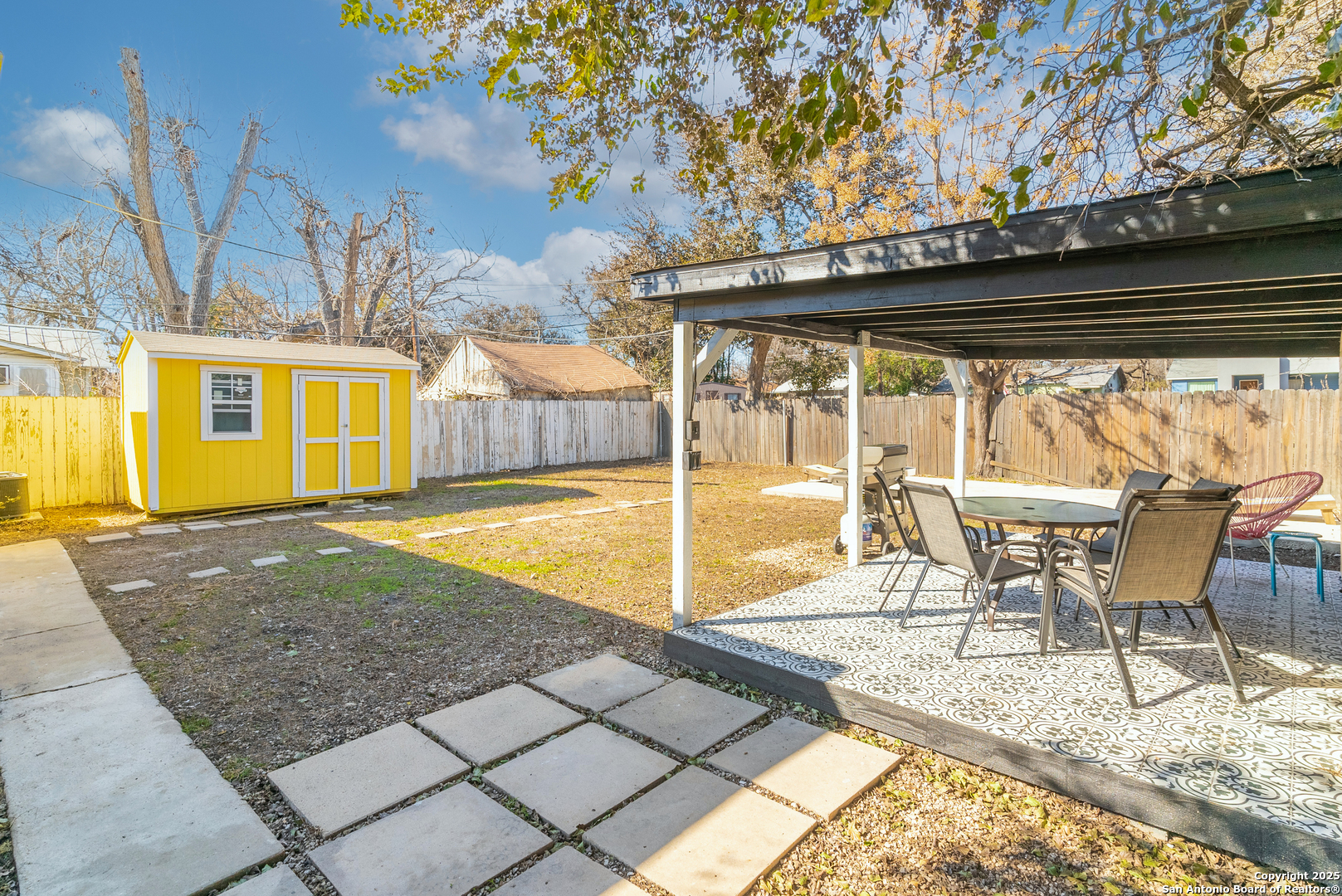 475 E French Place San Antonio TX 78212