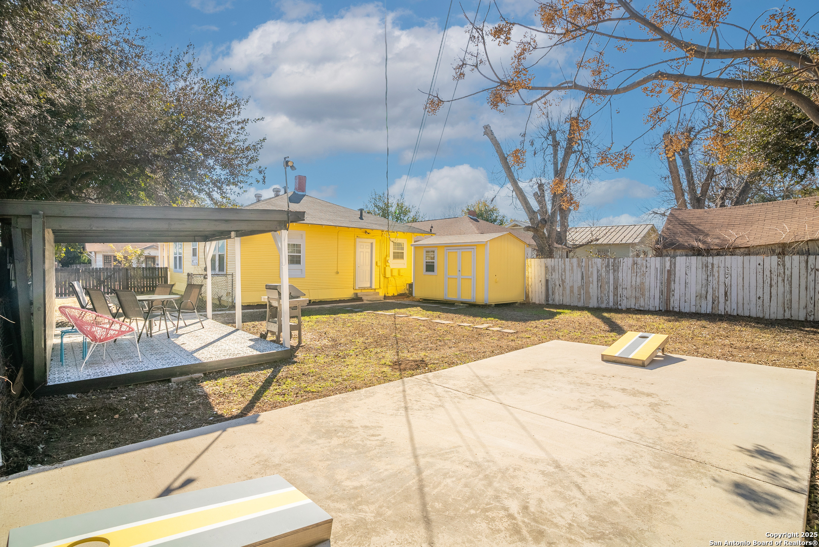 475 E French Place San Antonio TX 78212