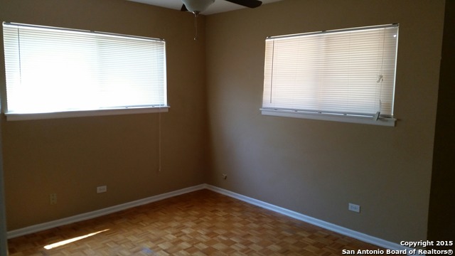 4609 Warpath Street San Antonio TX 78238