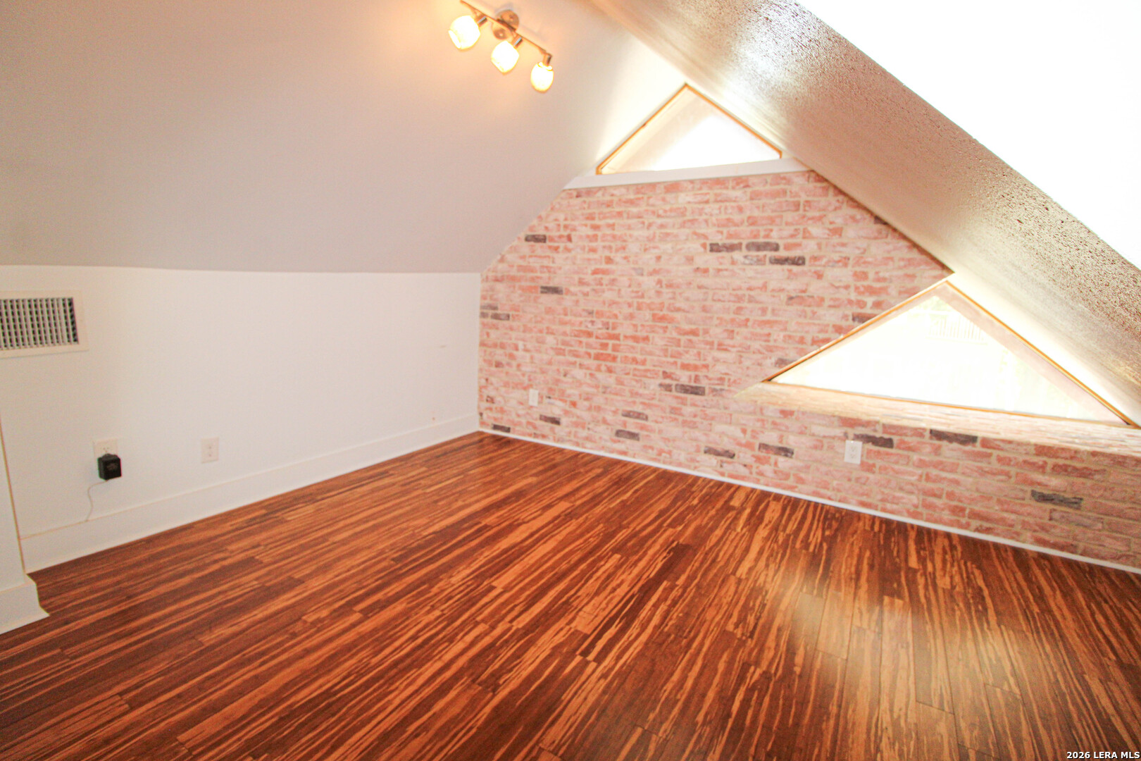 436 W Rosewood San Antonio TX 78212