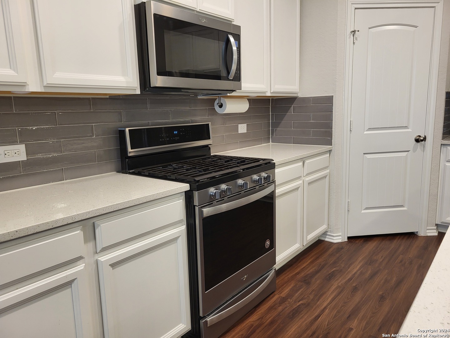 6934 Shiraz Way Converse TX 78109