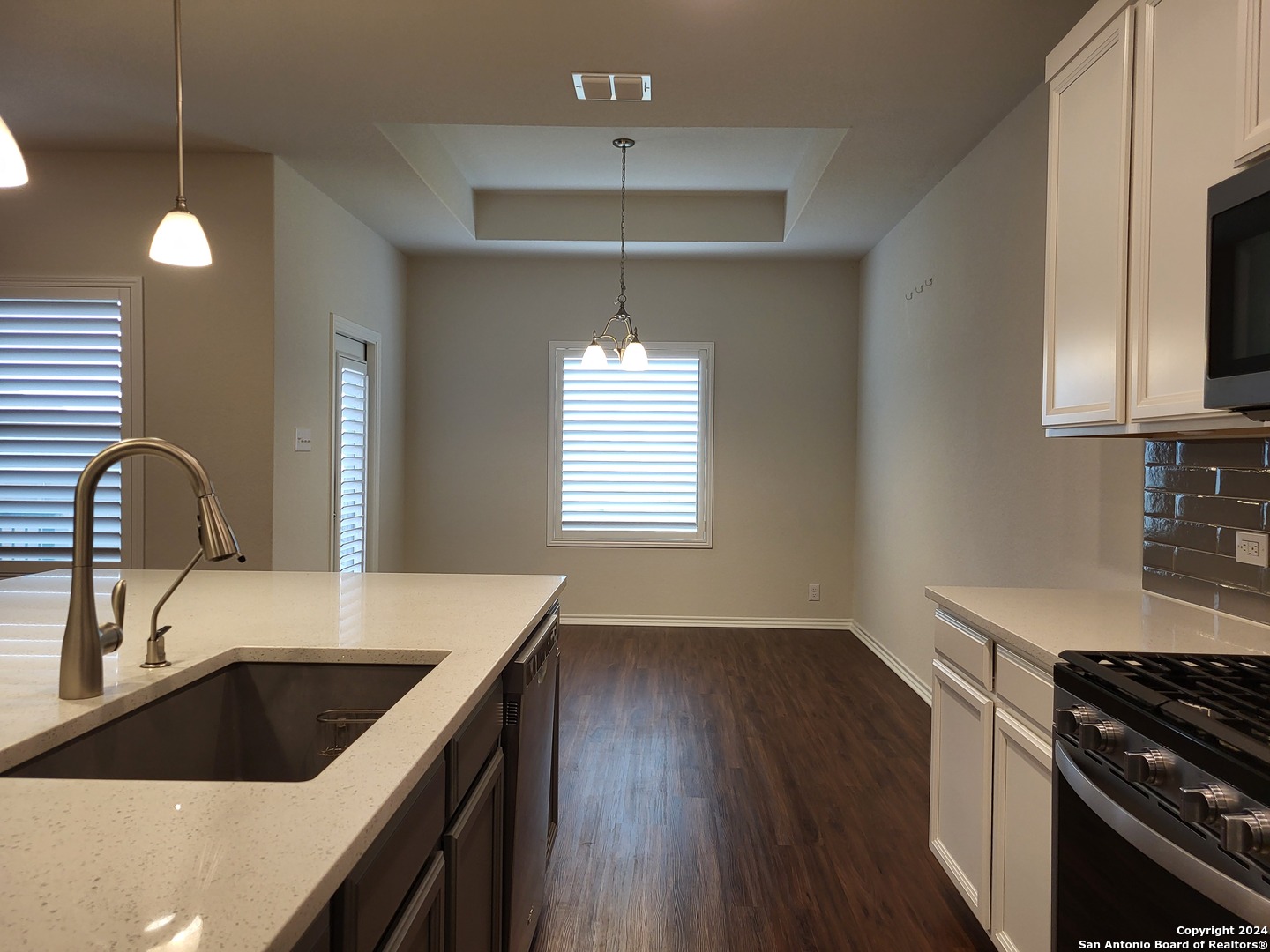 6934 Shiraz Way Converse TX 78109