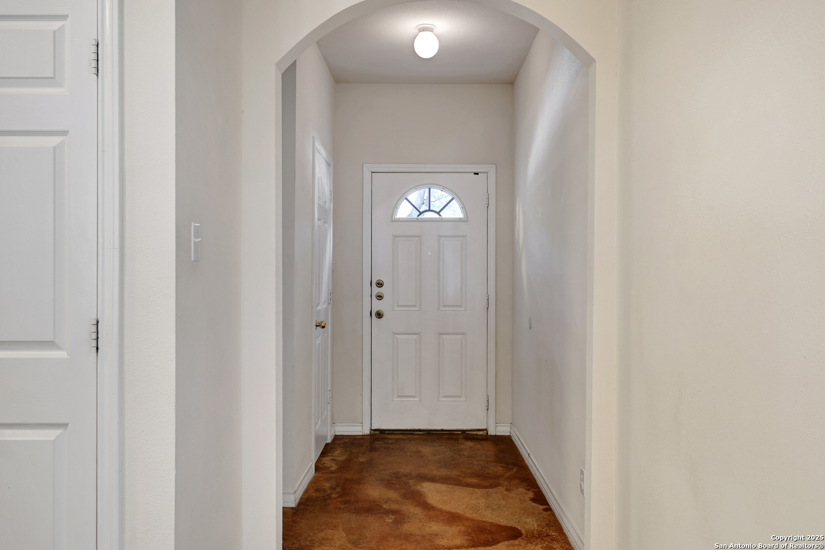 7823 Kingsbury Wood San Antonio TX 78240