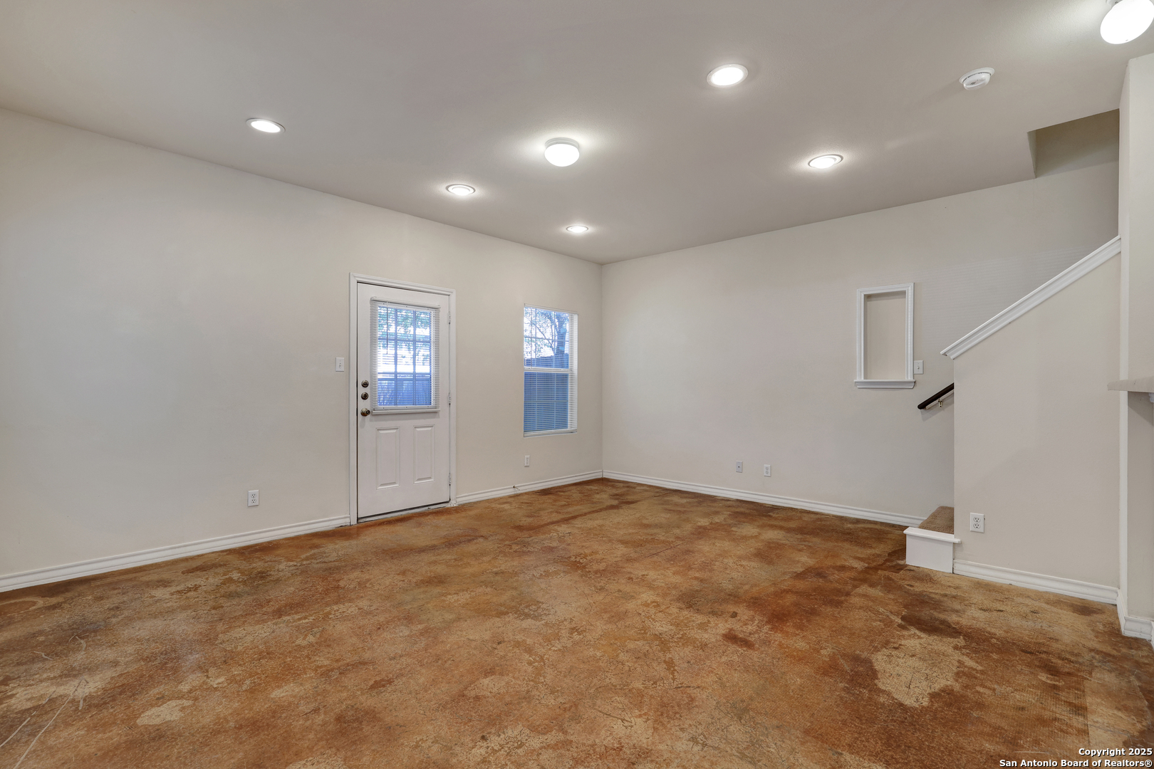 7823 Kingsbury Wood San Antonio TX 78240