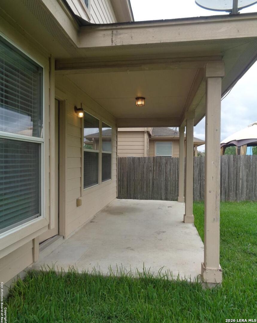 654 Rattler Bluff San Antonio TX 78251