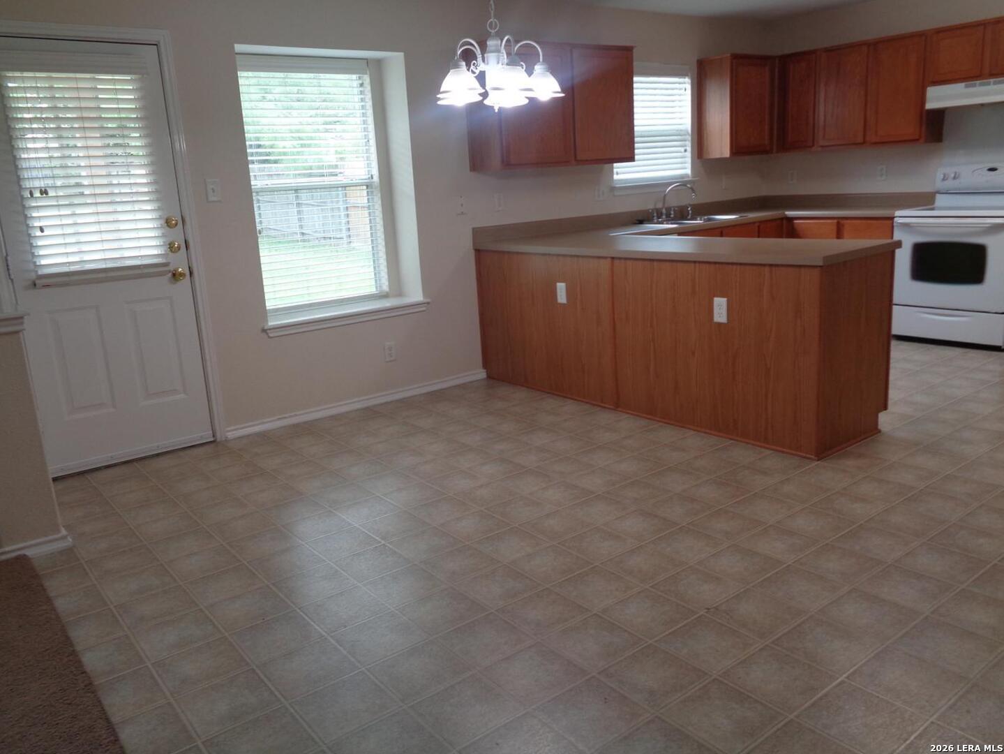 654 Rattler Bluff San Antonio TX 78251