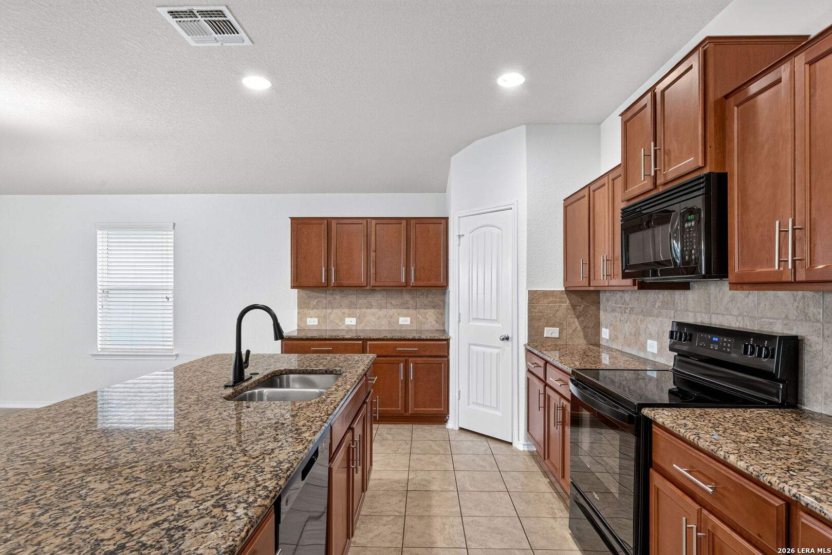 224 Kildeer Creek San Antonio TX 78253