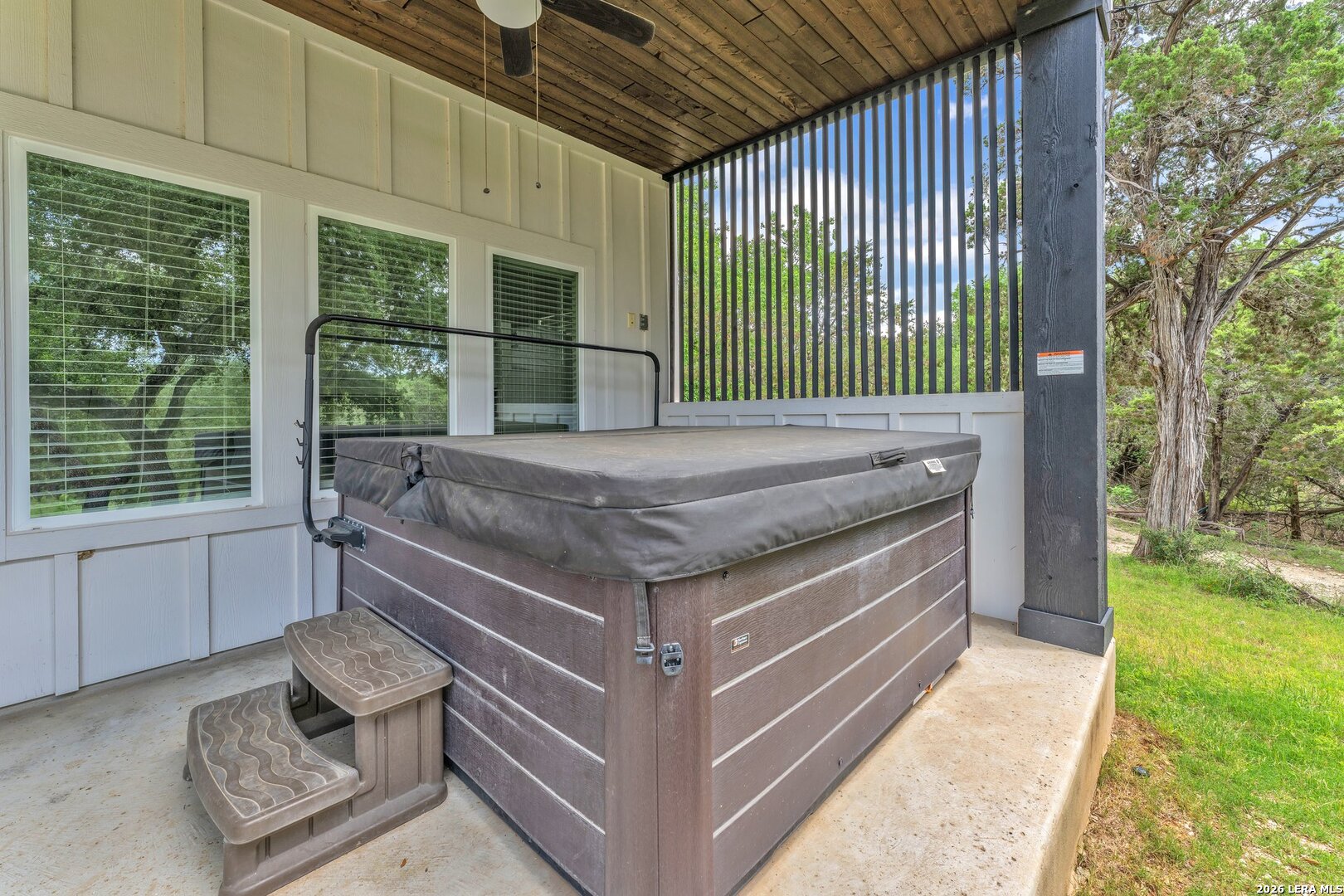 2488 Waterfront Park Canyon Lake TX 78133