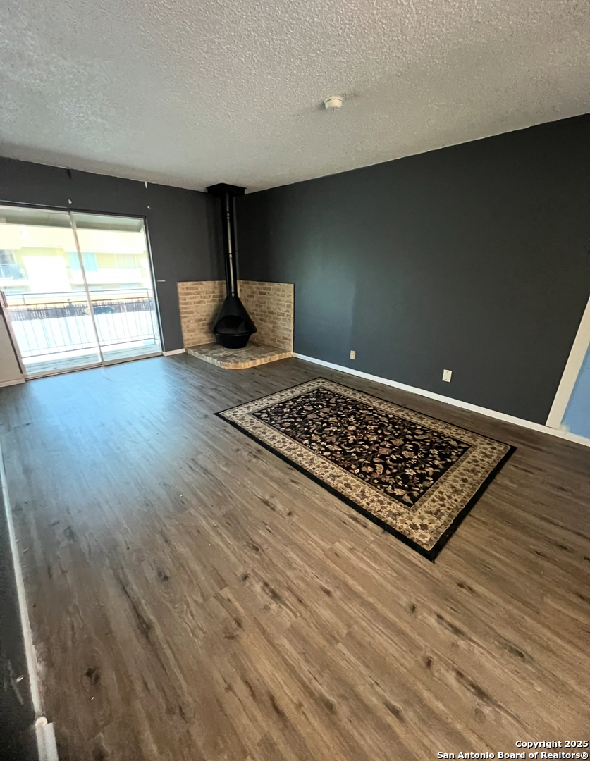 923 Vance Jackson San Antonio TX 78201