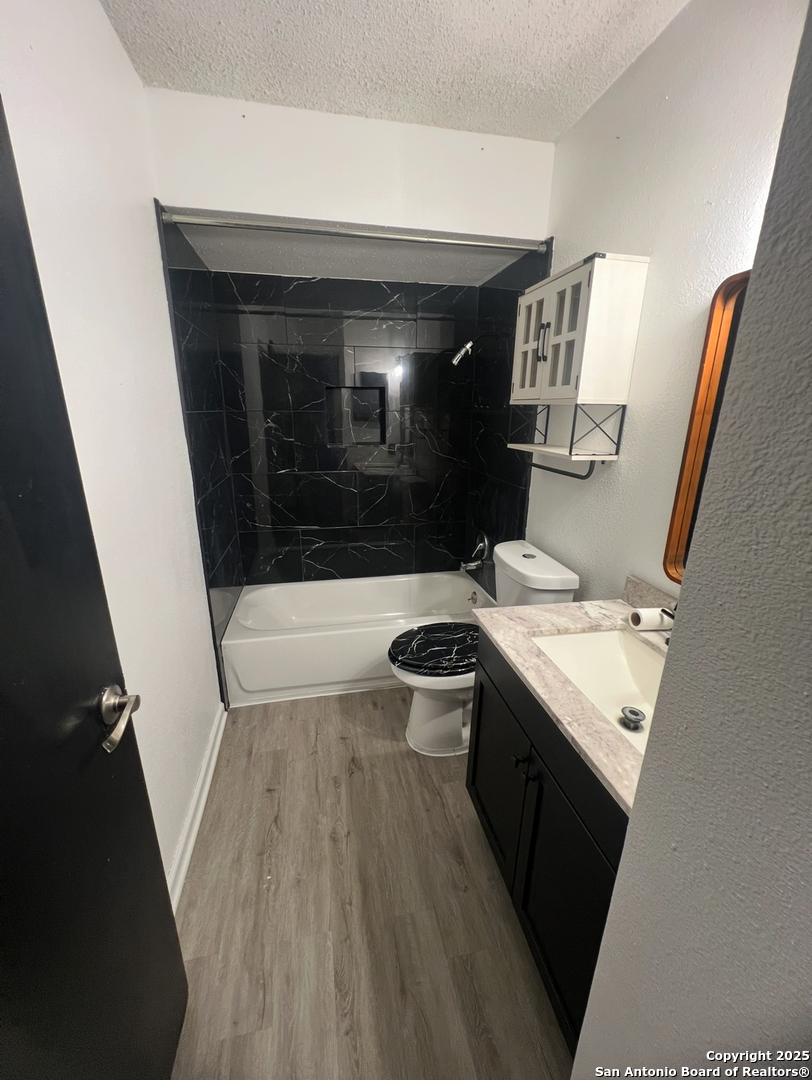 923 Vance Jackson San Antonio TX 78201