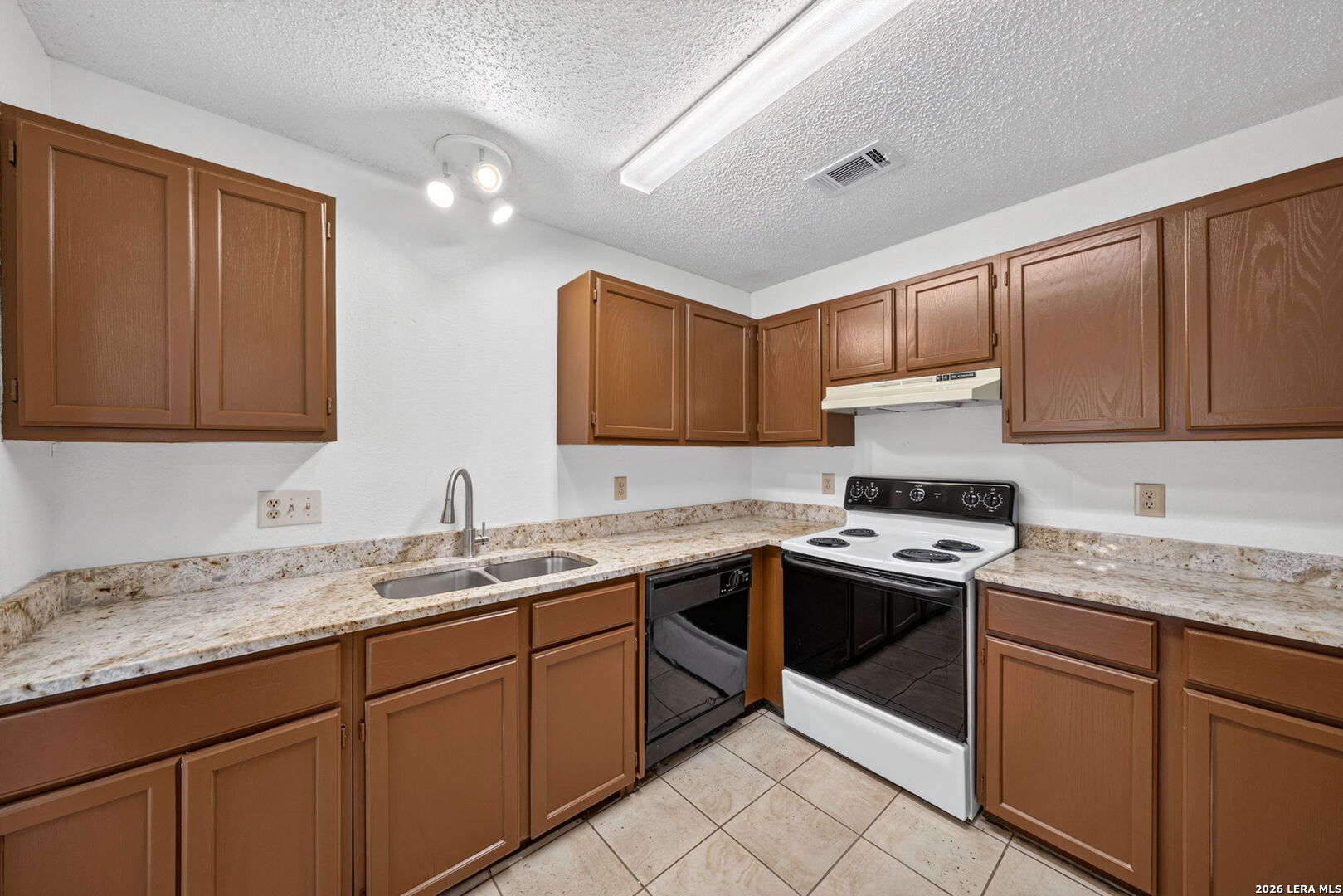 7223 Hardesty San Antonio TX 78250