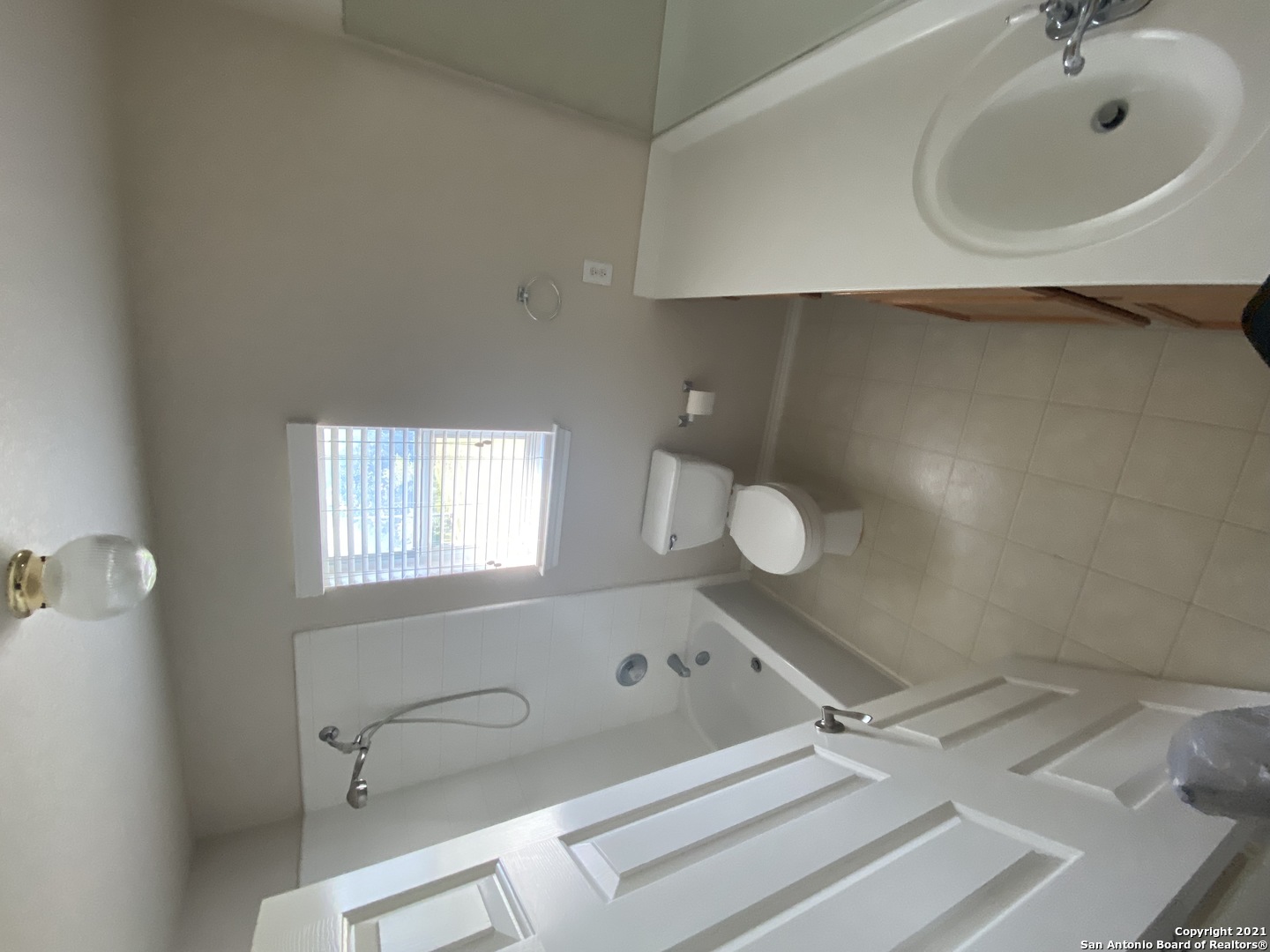 707 Sycamore Moon San Antonio TX 78216