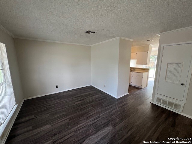 402 Michelle Drive Converse TX 78109