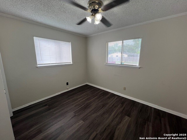 402 Michelle Drive Converse TX 78109