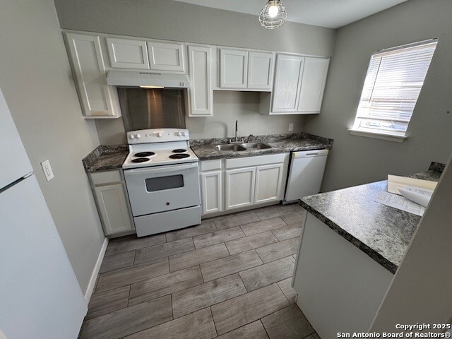 911 Vance Jackson San Antonio TX 78201