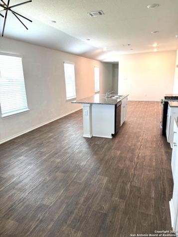 3203 Onion Creek San Antonio TX 78245