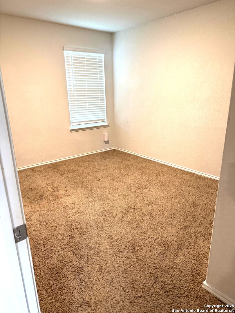 3203 Onion Creek San Antonio TX 78245