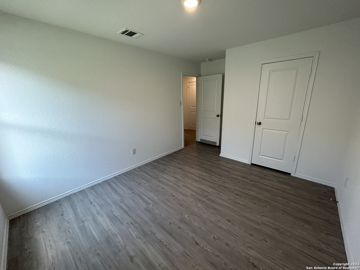 9947 Leeds Wheel San Antonio TX 78254