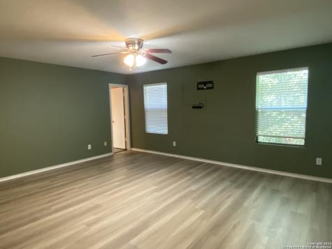 9923 Amber Ledge San Antonio TX 78245