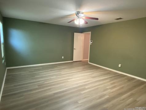9923 Amber Ledge San Antonio TX 78245