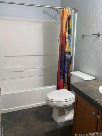 9923 Amber Ledge San Antonio TX 78245