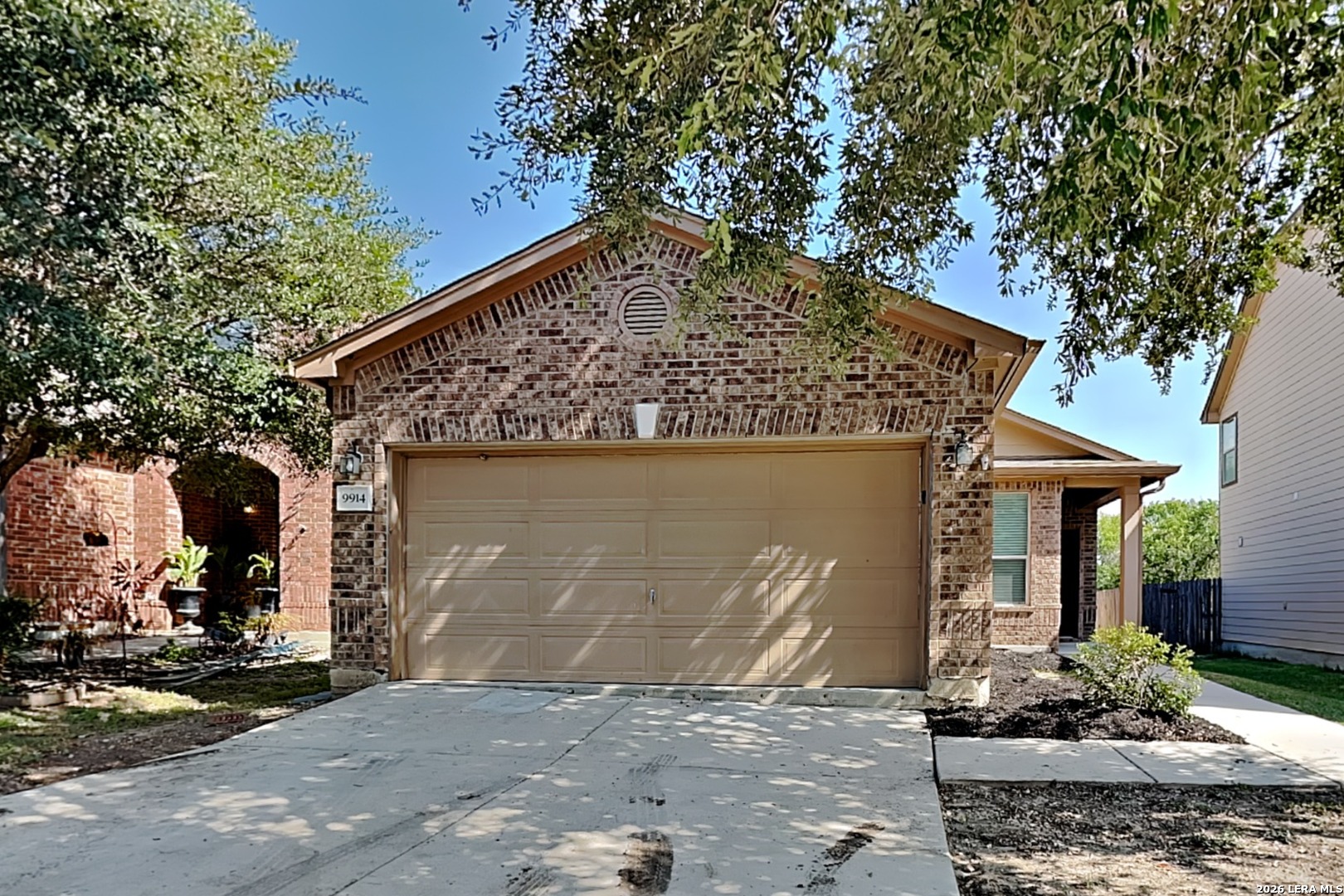 9914 Hawk Village Converse TX 78109