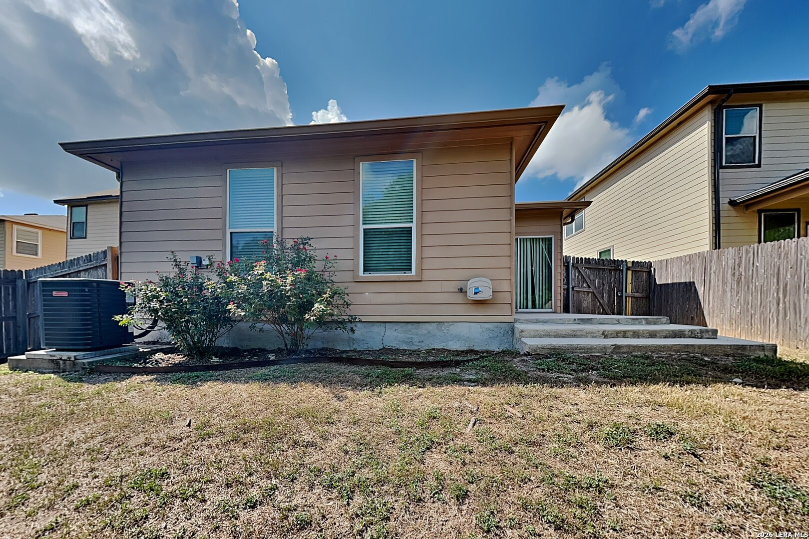 9914 Hawk Village Converse TX 78109