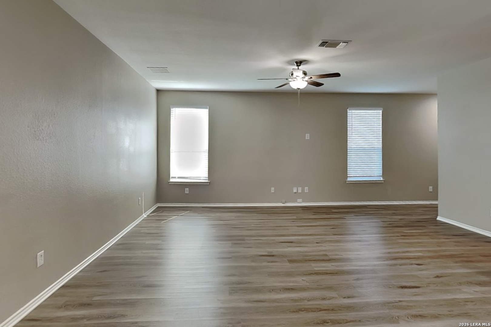 9914 Hawk Village Converse TX 78109
