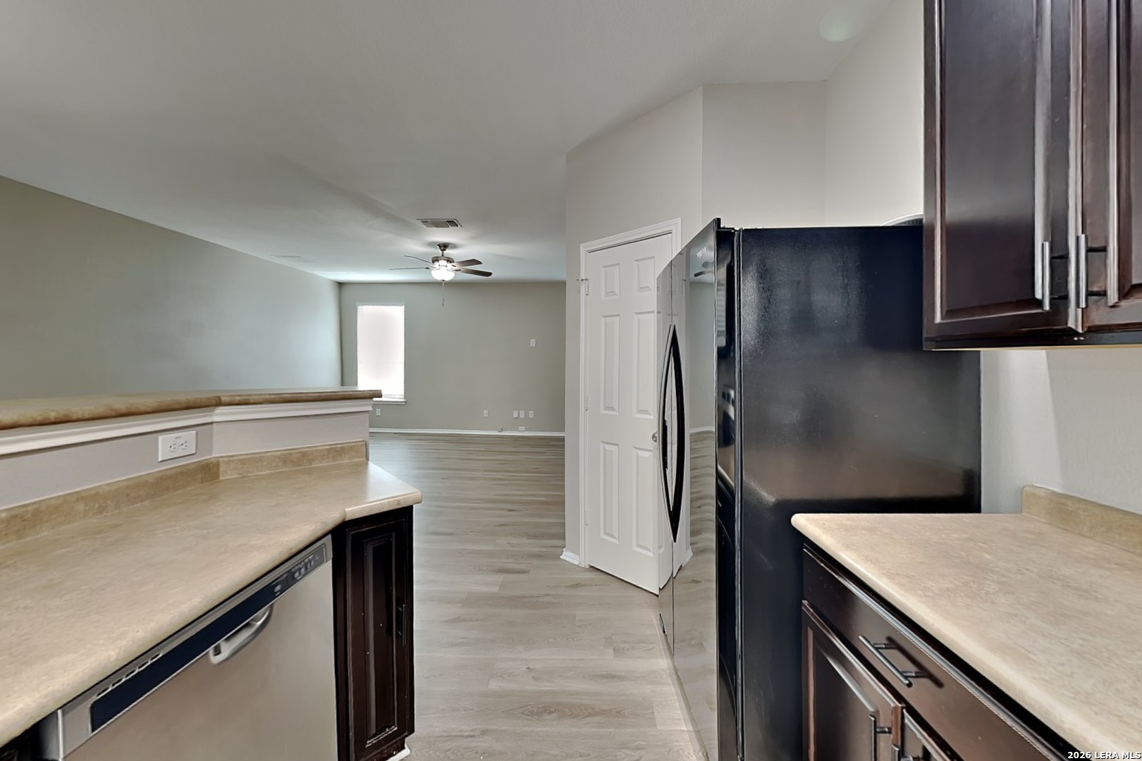 9914 Hawk Village Converse TX 78109