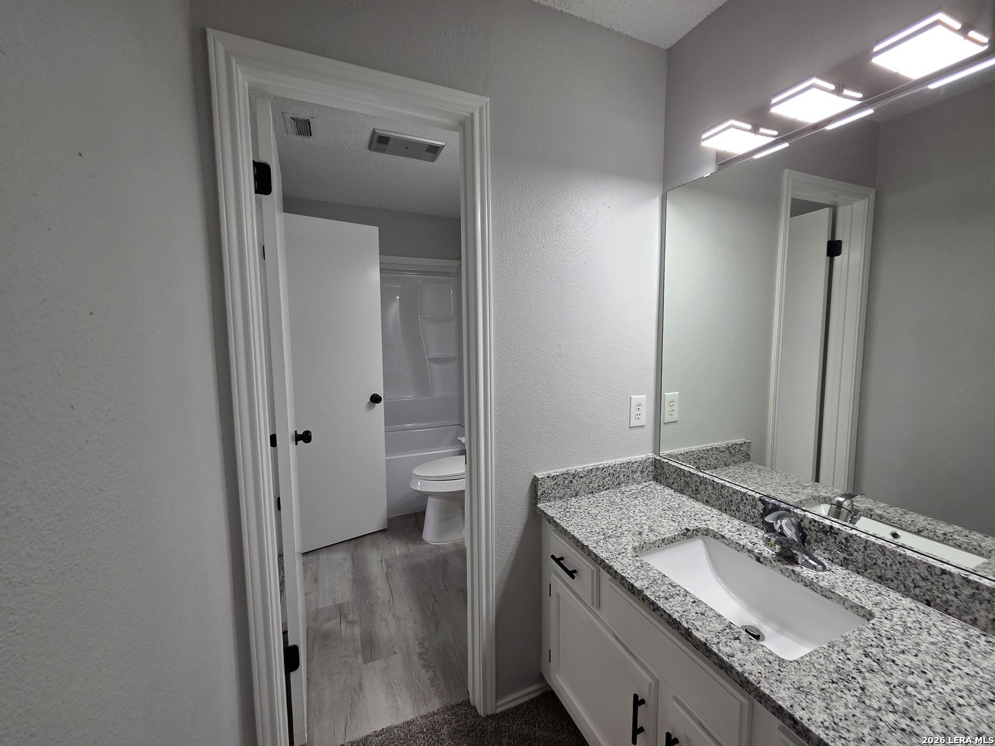 9917 Ardash San Antonio TX 78250