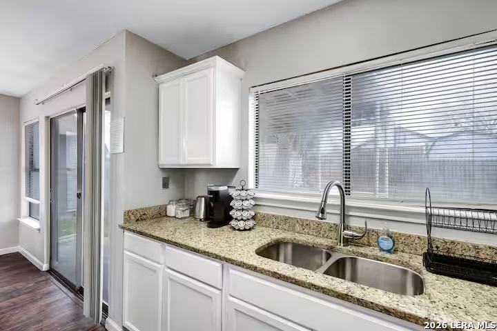 10218 Barron Field San Antonio TX 78245