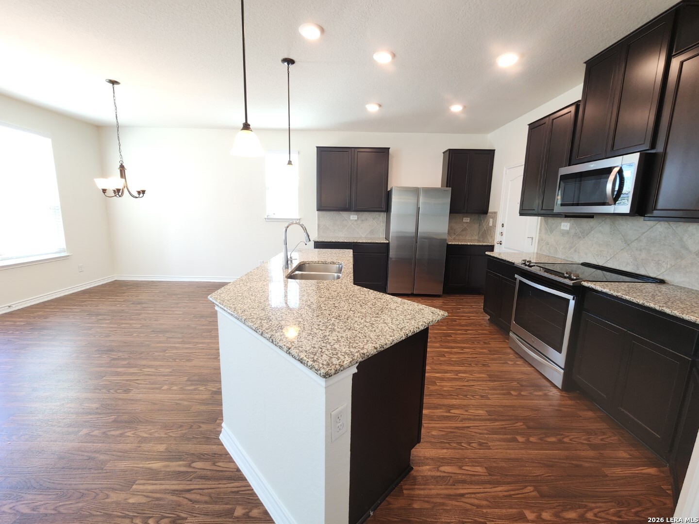 3306 Putnam Fields Converse TX 78109
