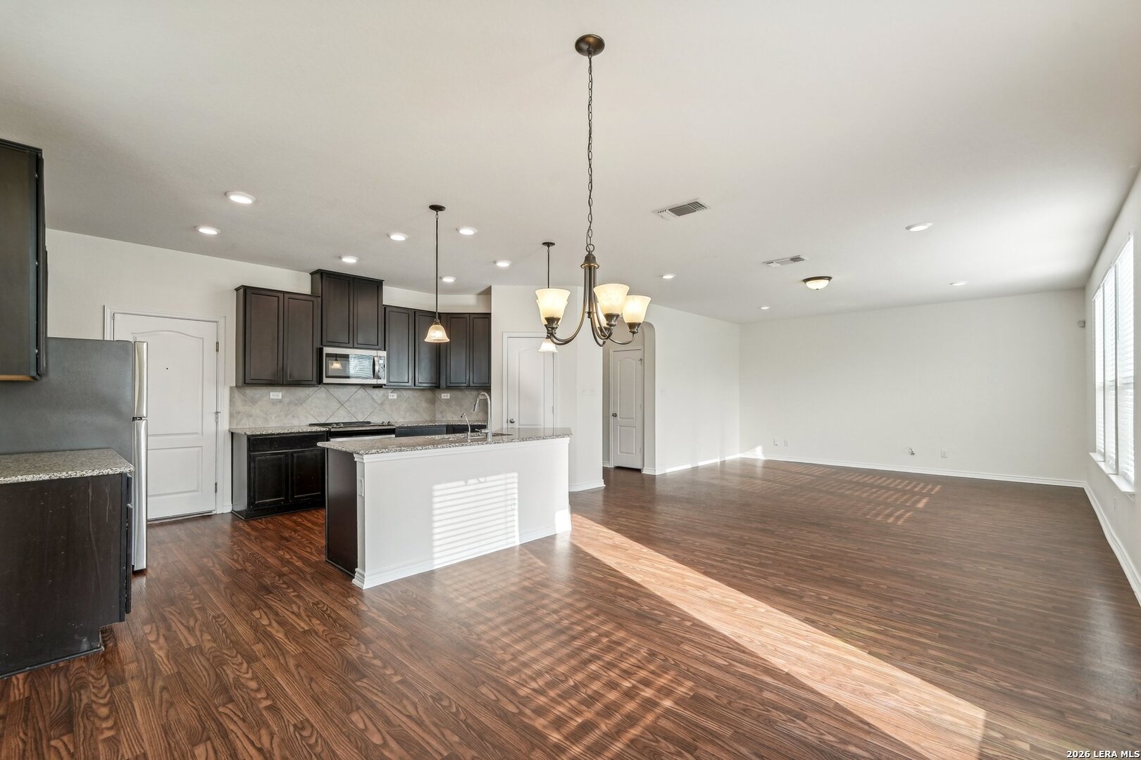 3306 Putnam Fields Converse TX 78109