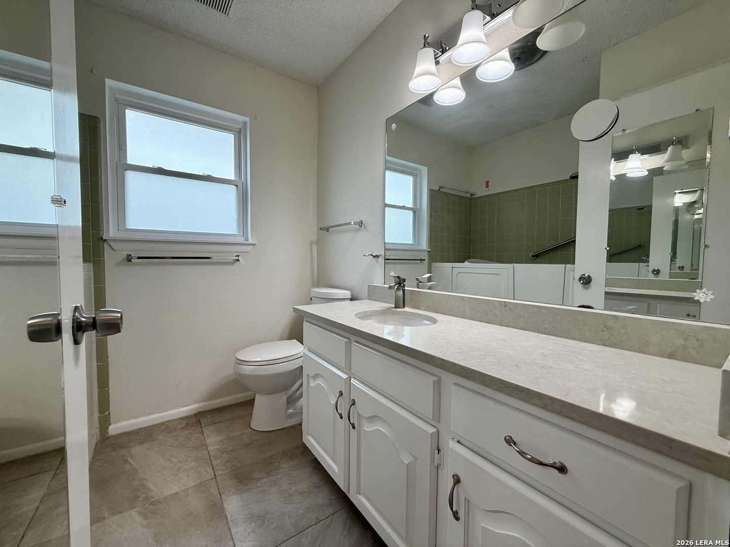4214 Eagle Nest San Antonio TX 78233