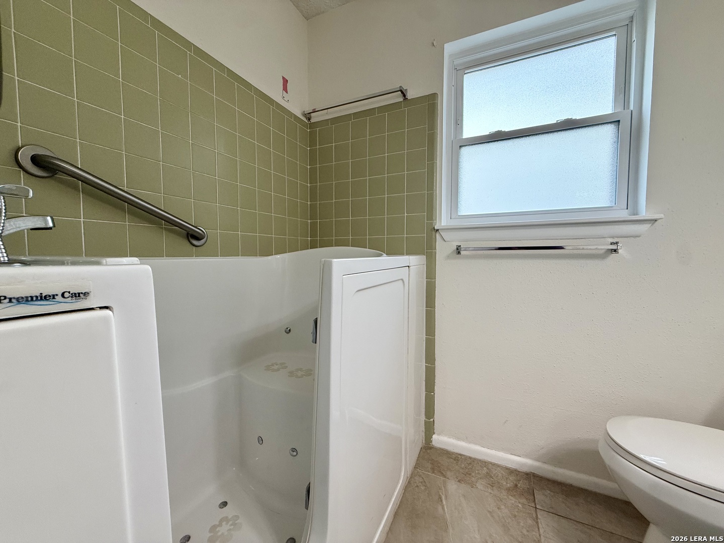 4214 Eagle Nest San Antonio TX 78233