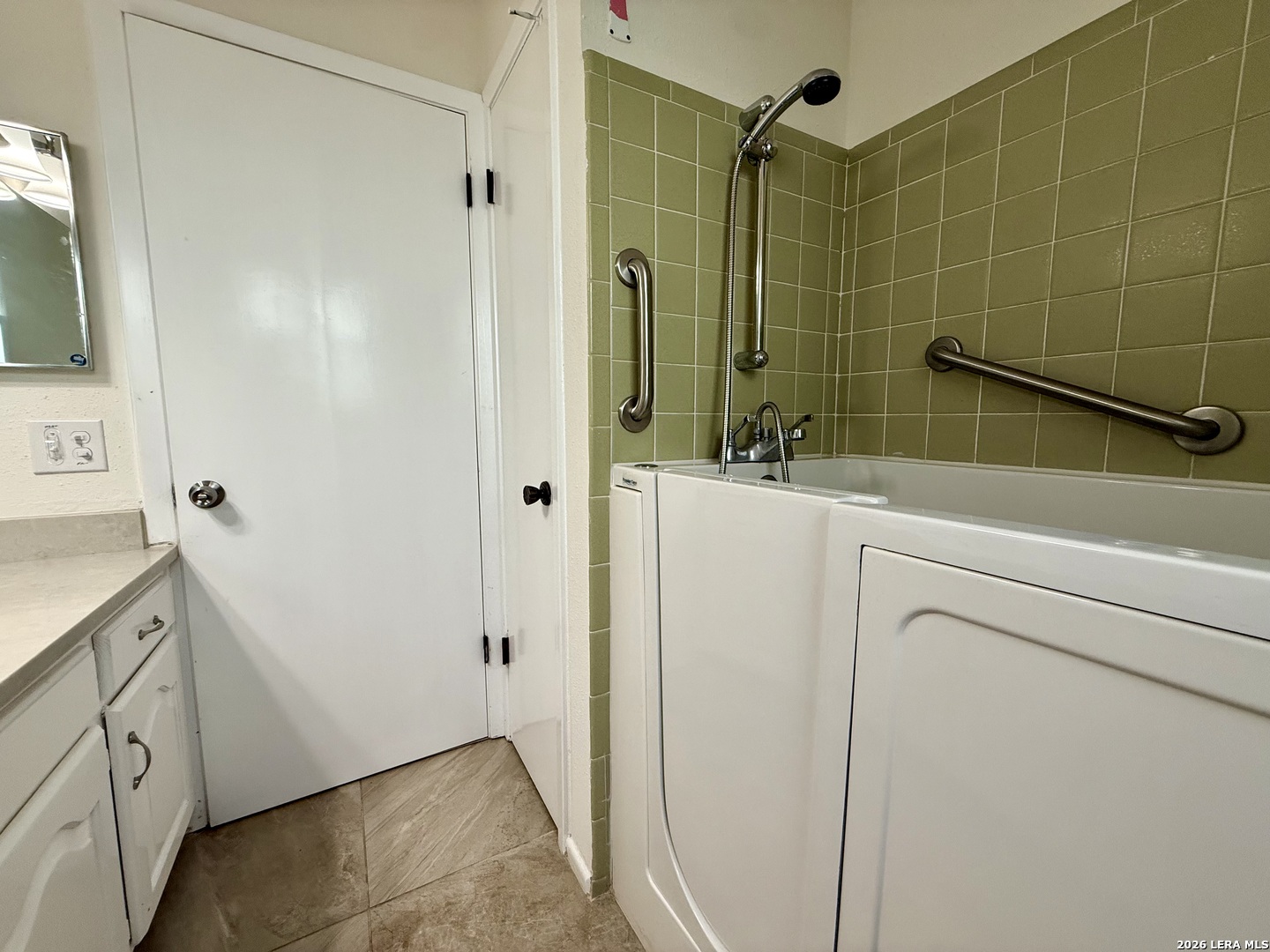 4214 Eagle Nest San Antonio TX 78233