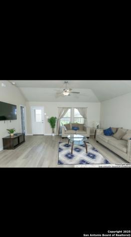 10318 Pinkston San Antonio TX 78252