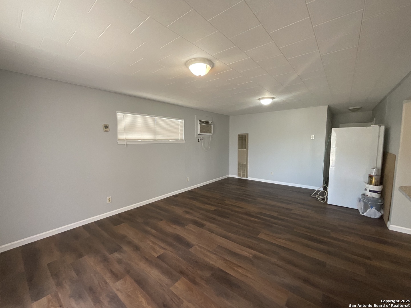 207 Pinehurst San Antonio TX 78221
