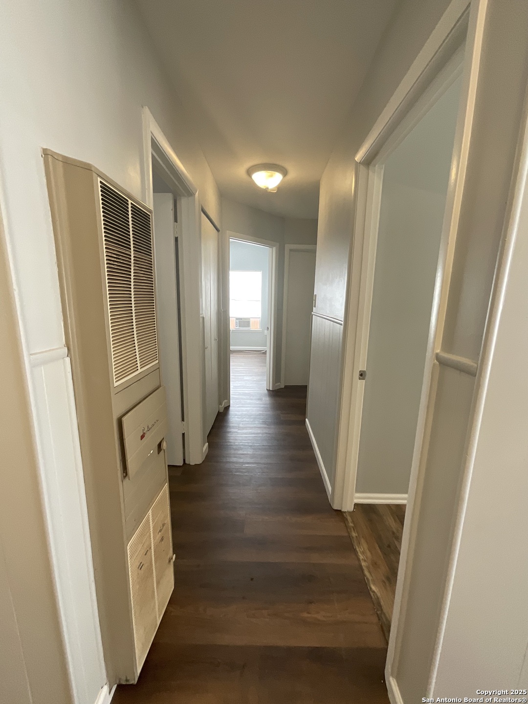 207 Pinehurst San Antonio TX 78221