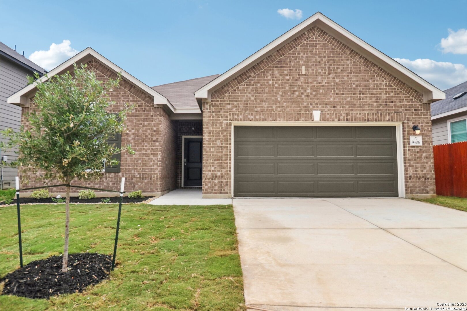9406 Hinterlands San Antonio TX 78221