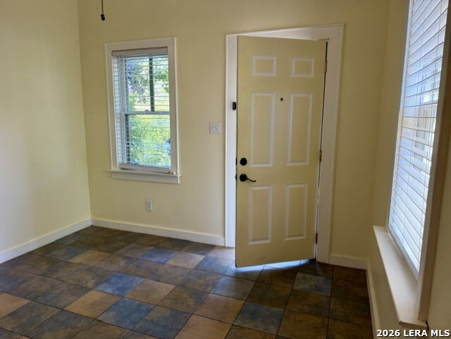 323 Carleton Court San Antonio TX 78212