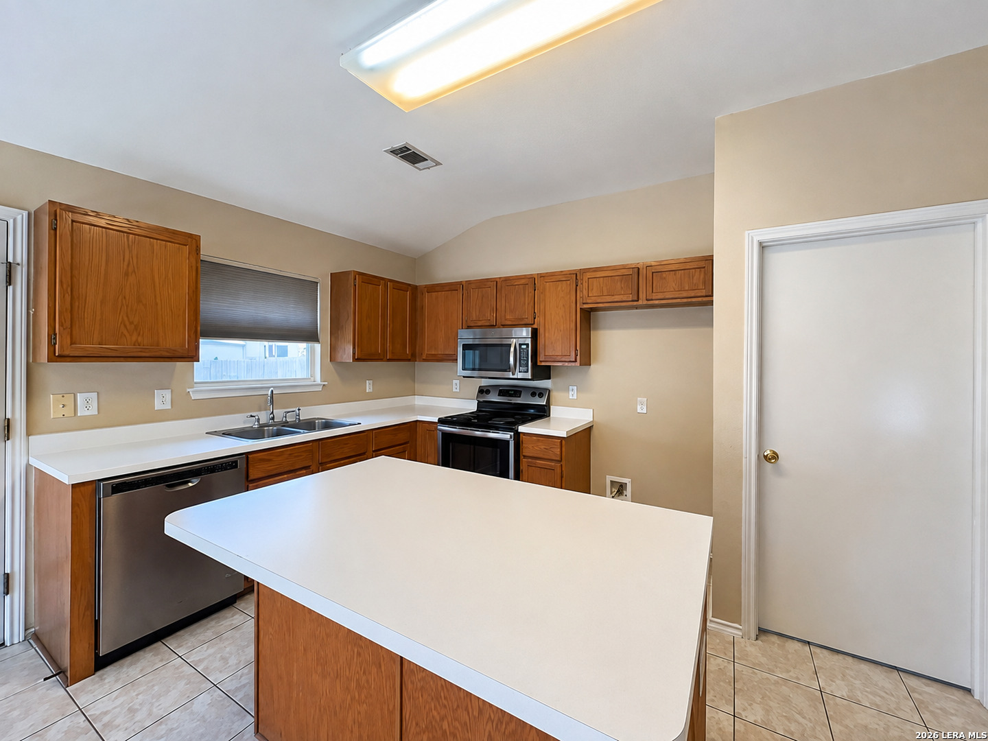 7306 Kingsland San Antonio TX 78244