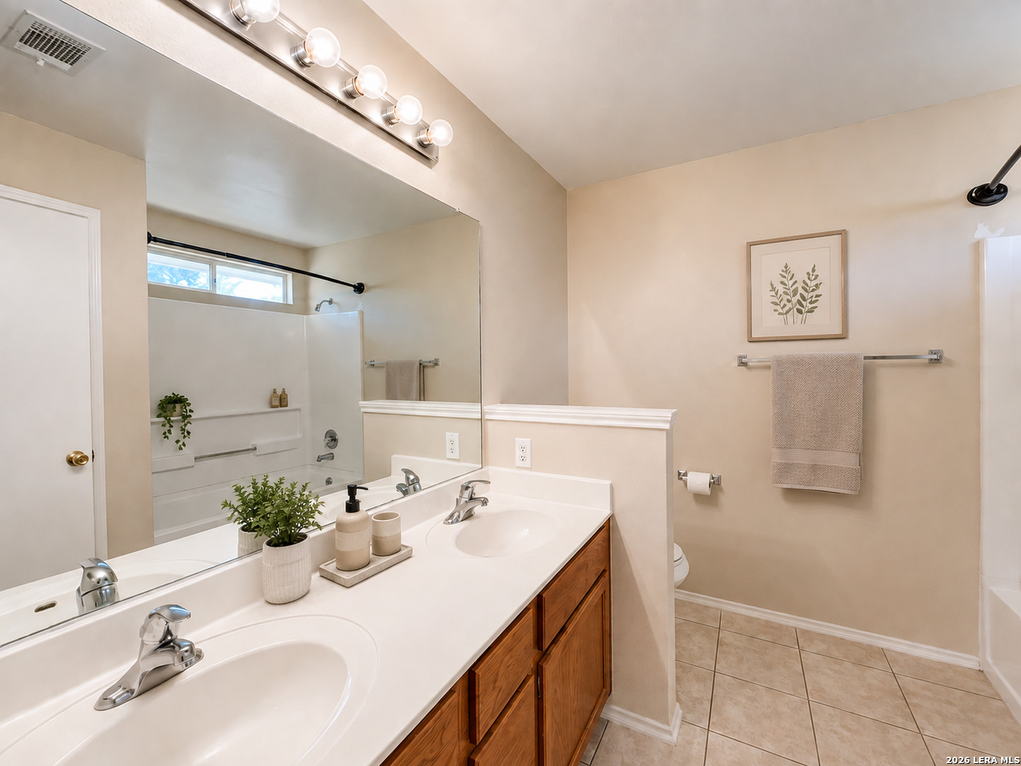 7306 Kingsland San Antonio TX 78244
