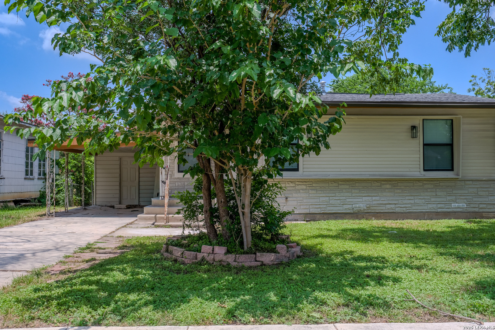 823 La Manda San Antonio TX 78201