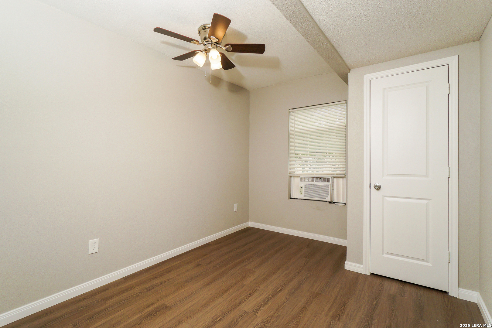 614 N Sabinas San Antonio TX 78207