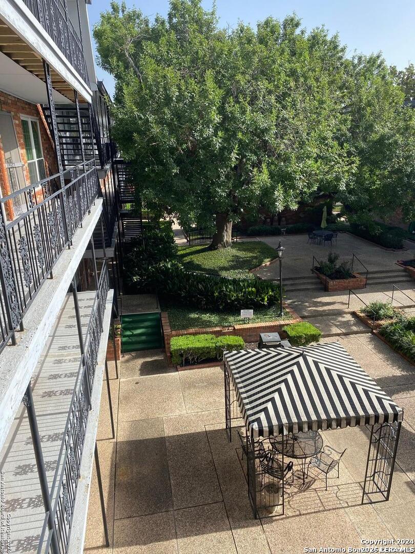8401 N New Braunfels Avenue San Antonio TX 78209